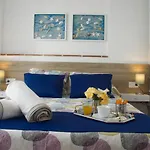 Sun Castle Фуэнхирола